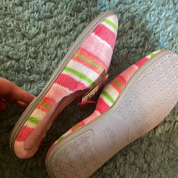 DF Slippers - Picture 7 of 8